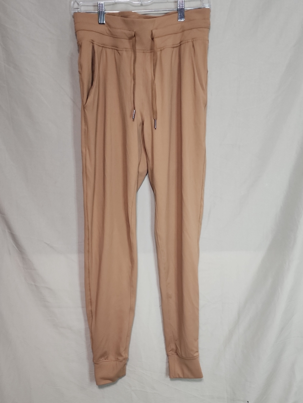ZYIA Men’s Tan Drawstring Joggers